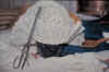 ED-1411 Kappe, hvid m pibejern, Fjends (Skive udstill).jpg (1060311 byte)
